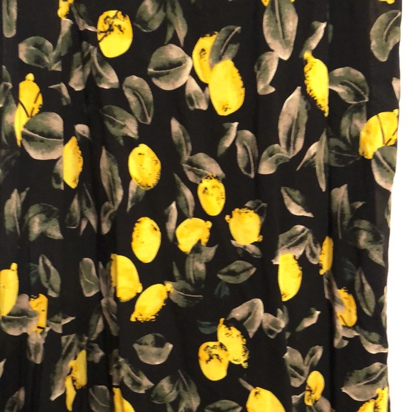 Entro Lemon Print Dress - Picture 3 of 9